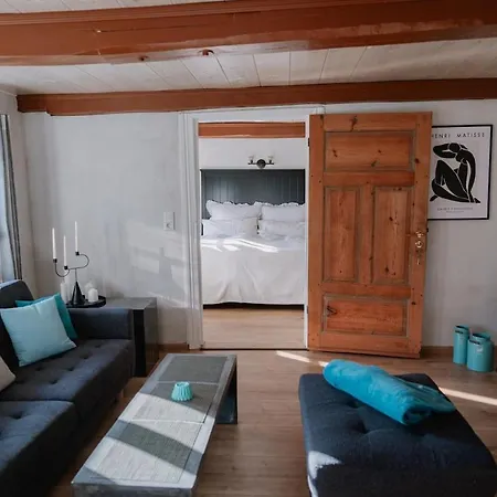 Charmante Reetdachwohnung Bei Husum Mit Terrasse Rantrum