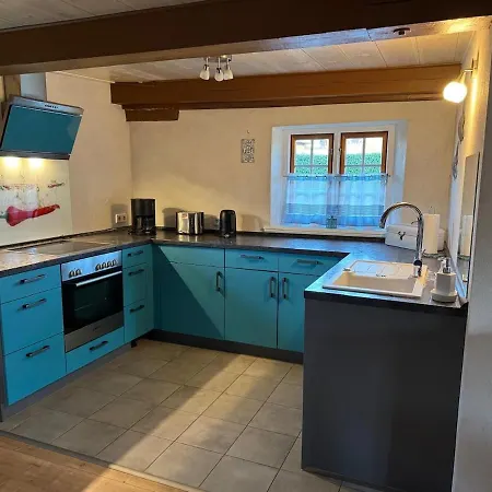 Apartment Charmante Reetdachwohnung Bei Husum Mit Terrasse Rantrum