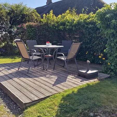 Charmante Reetdachwohnung Bei Husum Mit Terrasse * Rantrum