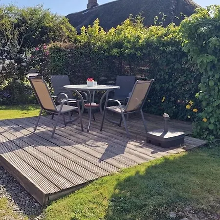 Charmante Reetdachwohnung Bei Husum Mit Terrasse Rantrum